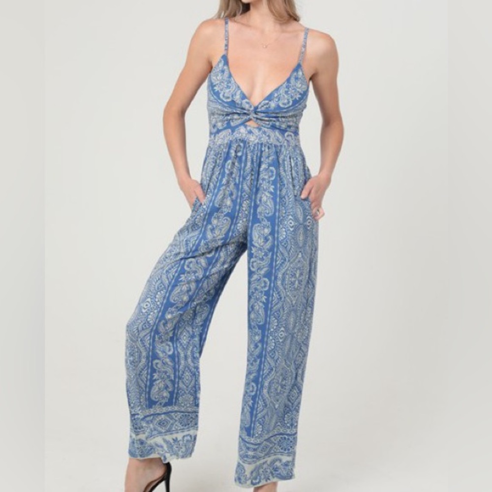 Angie Patterned Blue Jumpsuit